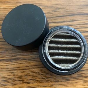 MAC Spellbinder Eyeshadow | Mysterious Influence